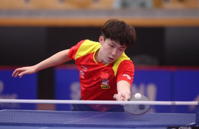 在攻防两端 在攻防两端