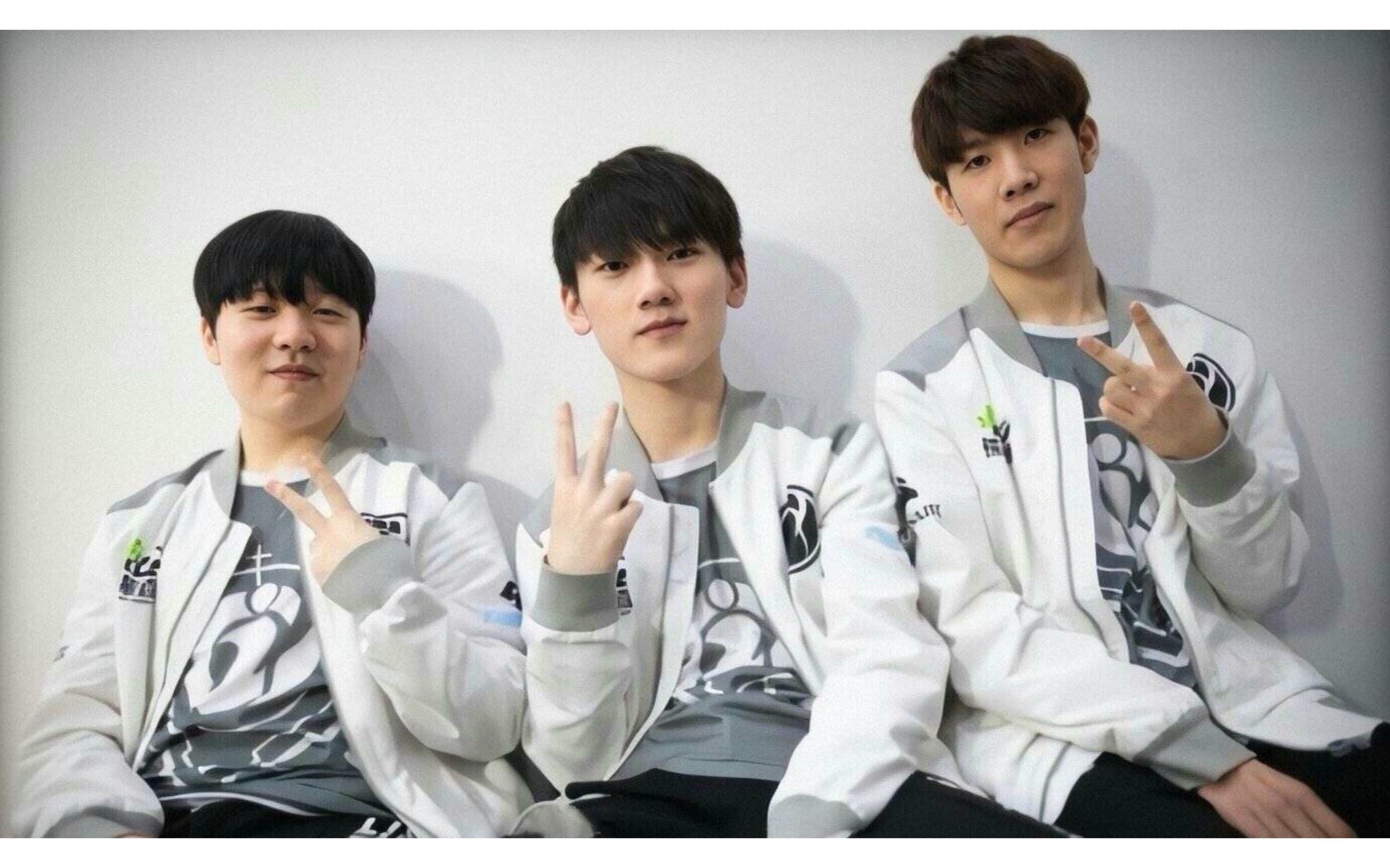 比赛中脱颖 比赛中脱颖