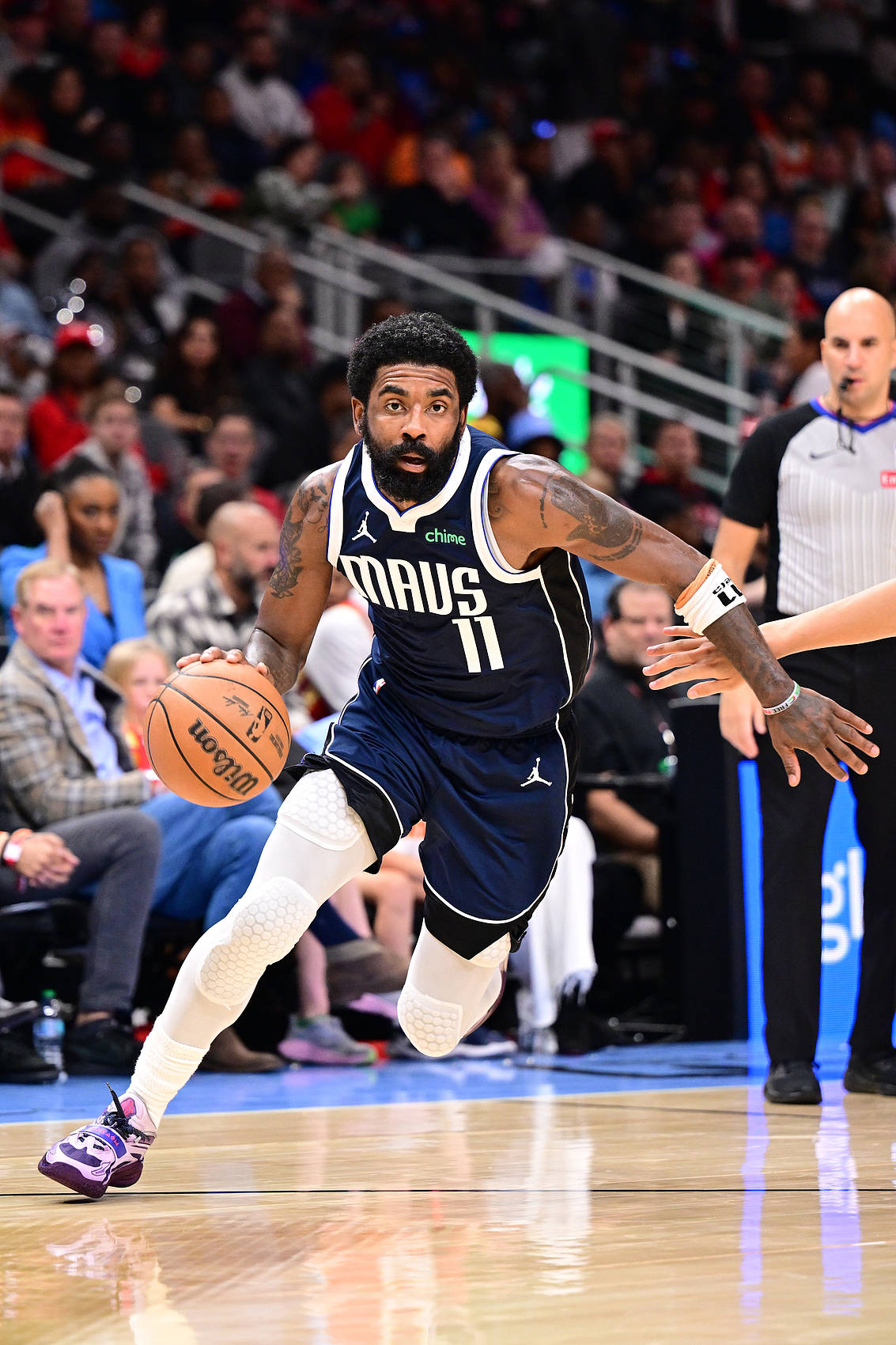 因为教练必 因为教练必